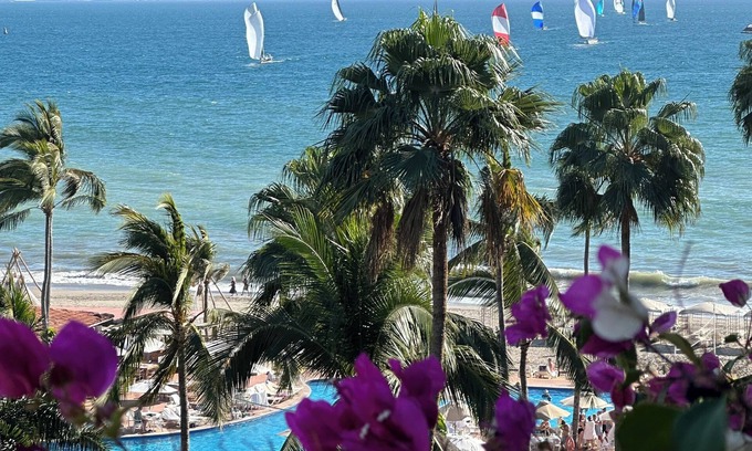 Marina Vallarta Complejo | Royal Suite, beach front, Family friendly exclusive resort, sleeps 8!