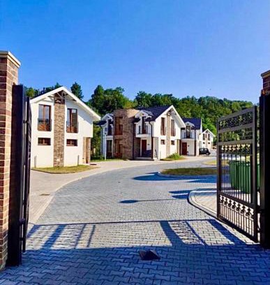 Central Serbia Apartamento | Royal Villa - HAWAII
