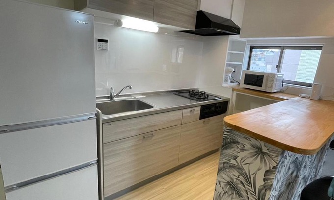 Yokosuka Apartamento | ROYAL YONEGAHAMA ｌ米が浜通
