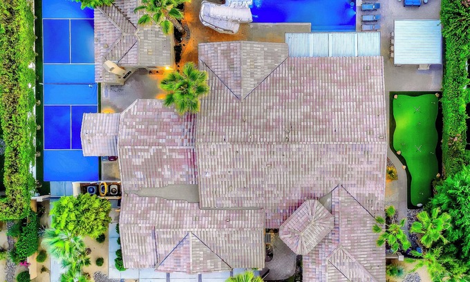 Indio Casa | Royale: Pickleball, Waterslide, Game RM