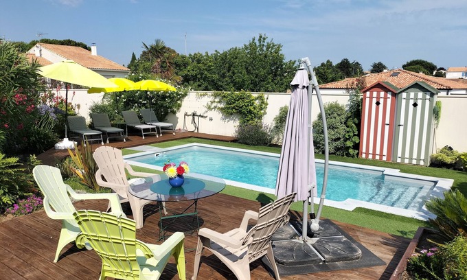 Vaux-sur-Mer Villa | Royan / Vaux sur Mer, Belle Villa Avec Piscine, 9 Personnes à 1,5 km de la mer