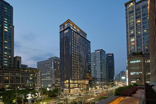 Yonggang-dong Hotel | Roynet Hotel Seoul Mapo
