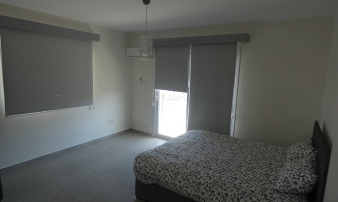 Trikomo Apartamento | RP010 Excelente apartamento moderno de 2 dormitorios, Long Beach, Norte de Chipre