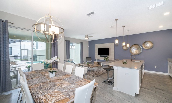 Campbell Casa | (HT4964) Storey Lake Home 4/3 Piscina privada y parque acuático gratuito