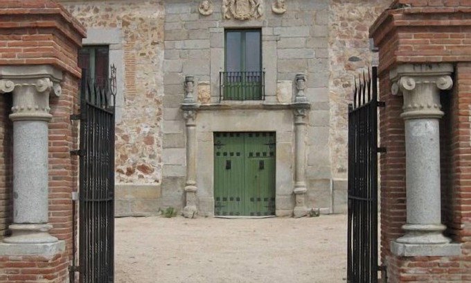 Hoyuelos Cabaña | Casa rural (alquiler íntegro) Palacio de Hoyuelos para 16 personas