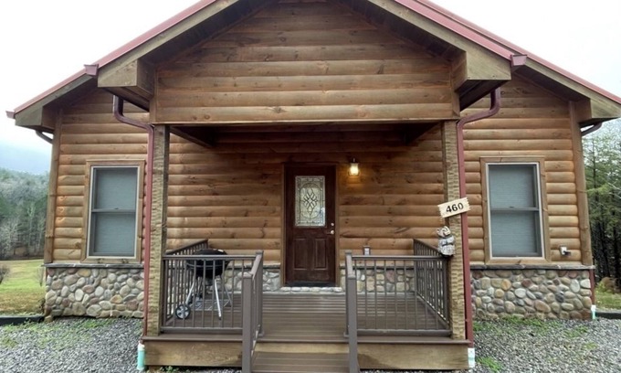 Tellico Plains Cabina | ¡Nuevo listado! Ruby Bear - 2 dormitorios, 1 baños, duermen 4