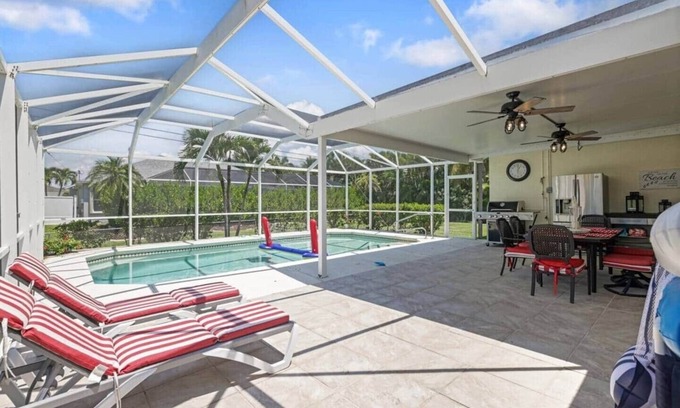 Pelican Casa | Ruby's Tropical Oasis, amazing indoor-outdoor living