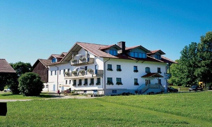Lindenau Apartamento | Ruhig Gelegene Fewo 04 - Rustikal und Modern Eingerichtet in Waldnähe