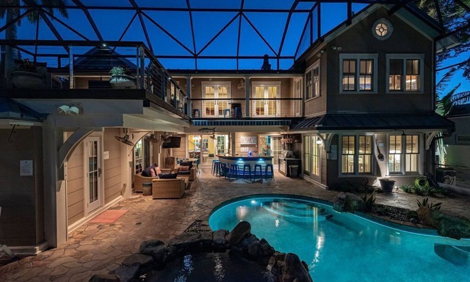 Anna Maria Casa | Rum Cove-Magical Tropical Oasis: Pool/Hot Tub, Golf Cart, Kayak, SUPs & MORE