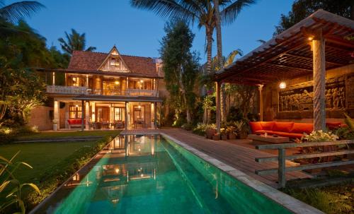 Kedewatan Villa | Rumah Kingfisher