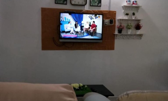 Jeli Casa | Rumah Tamu FieSari Jeli M U S L I M