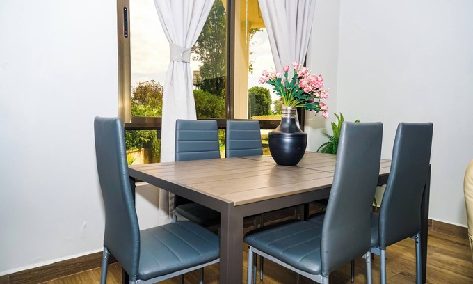 Nairobi Casa | Runda Spacious 7-bedroom townhome in welcoming Nairobi's best estate