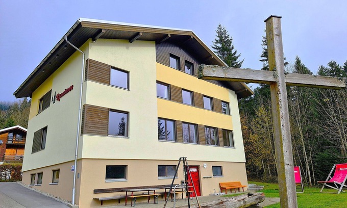 Innerlaterns Casa | Runnimoos by Interhome