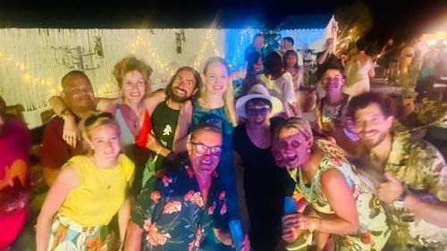 Coin Apartamento | RunWild Hen Party Pool Fun for 12