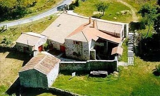Montederramo Cabaña | Apartamento rural Caserío da Castiñeira para 4 personas