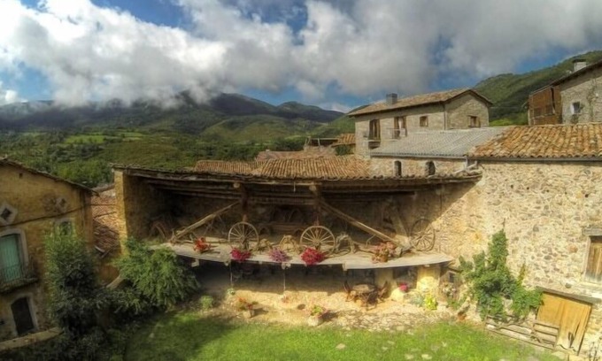 Bonansa Cabaña | Apartamento rural con jardín, ideal para el relax, familias y hacer senderismo