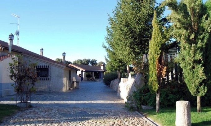 Martiherrero Cabaña | Complejo Rural: Casas de Bermudillo: 30 pax, espacio en exclusividad.