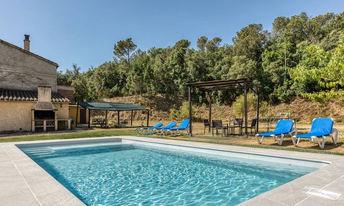 Santa Coloma de Farners Casa | Casa rural 'Can Miquel' en la montaña, cerca de la playa, piscina privada, increíbles rutas BTT y AC