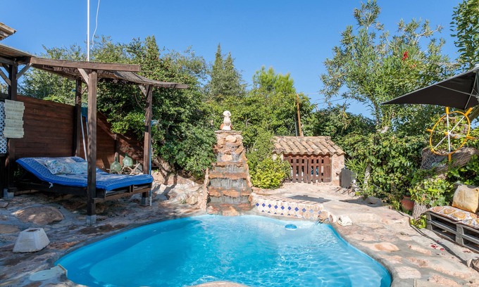 Alicante Casa | Casa rural 'La Cuina De Paqui' con piscina privada, terraza privada y Wi-Fi