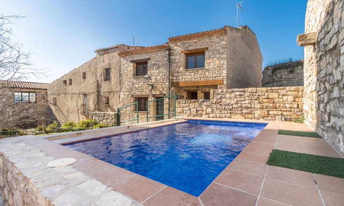Savalla del Comtat Casa | Casa rural 'Cal Xavier De Segura' con piscina privada, jardín privado y Wi-Fi