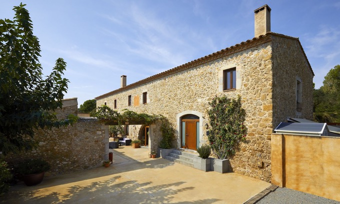 Torroella de Montgri Otro | Casa Rural para grupos y senderistas, amantes de naturaleza y la tranquilidad.