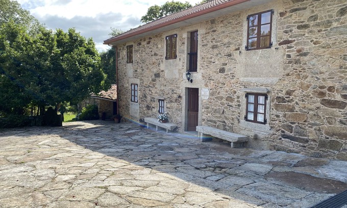 Zas Cabaña | Casa Rural (Alquiler íntegro) para 7-9 personas. A Casa do Muiñeiro