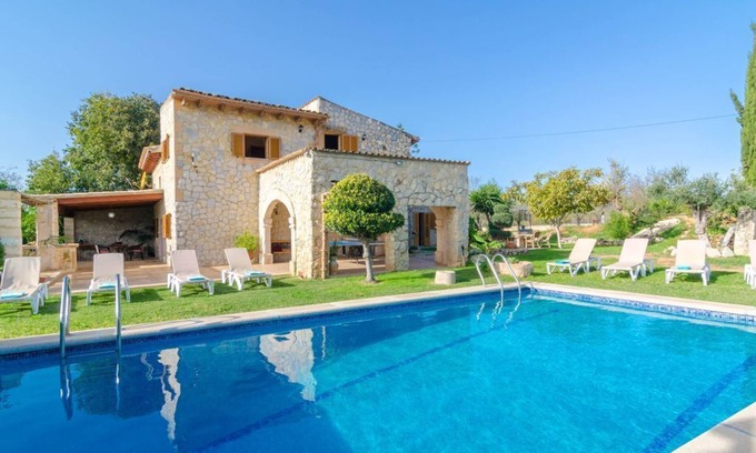 Inca Villa | casa rural en inca mallorca en el centro de la isla con piscina privada