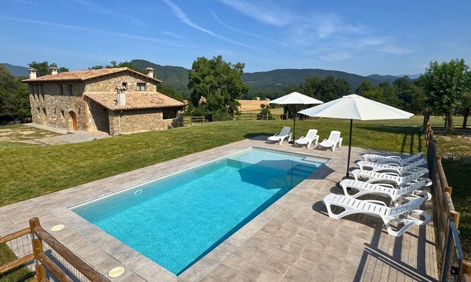 Sant Miquel de Campmajor Casa | Casa Rural 'La Rossa' con Vistas a la Montaña, Piscina Privada y Wi-Fi