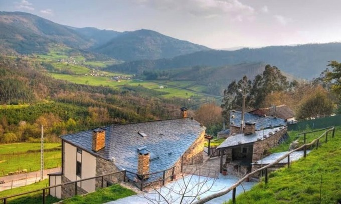Aldeguer Cabaña | Casa Rural Lugo (APARTAMENTO A PANEIRA)