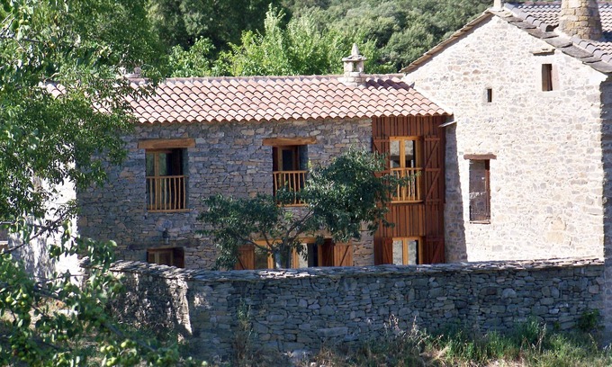 Ainsa-Sobrarbe Cabaña | Casa rural con chimenea y patio exclusivo en plena naturaleza. Cerca de Ainsa.