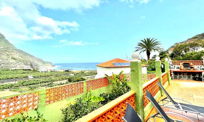 Hermigua Cabaña | Increible casa rural con terraza y hermosa vista al Mar