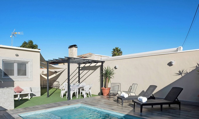 La Coquina Casa | Casa Rural "El Abuelo" con Piscina Privada, 2 Terrazas y Wi-Fi