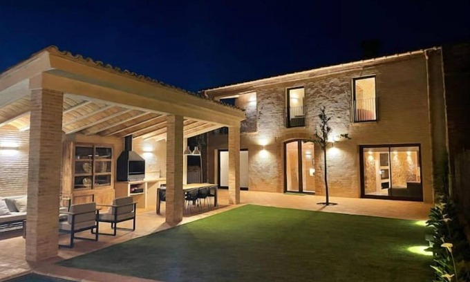 Juia Villa | Rural villa 10PAX, 4 bathrooms, swimming pool, BBQ