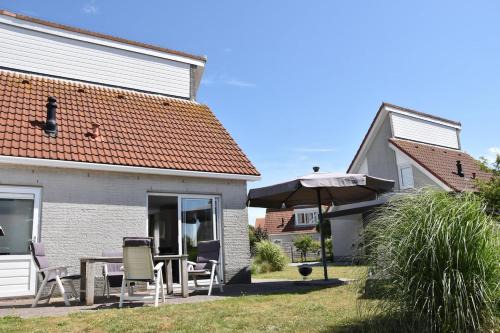 Scharendijke Casa | Rust,zee,strand 6-persoons villa met sauna