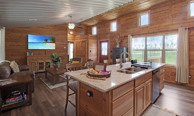 Polk County Cabina | RUSTIC CABIN AT HIGH RIDGE RANCH!! EXPERIENCE LIFE ON THE RANCH!