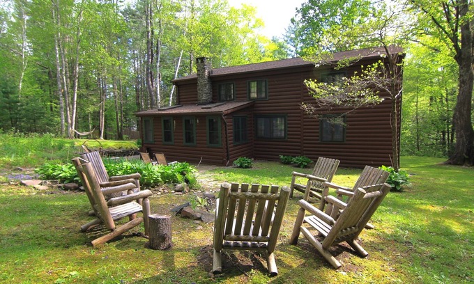 Mount Tremper Cabina | Rustic Cabin Catskills, en 3 acres privados, entre Woodstock y Fenicia