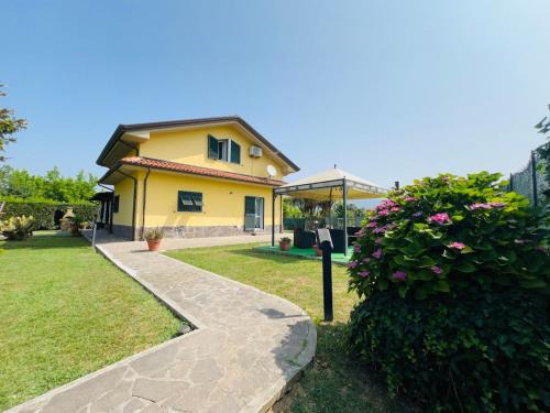 Ortonovo Casa | - Rustic Charm with Garden & Pool -