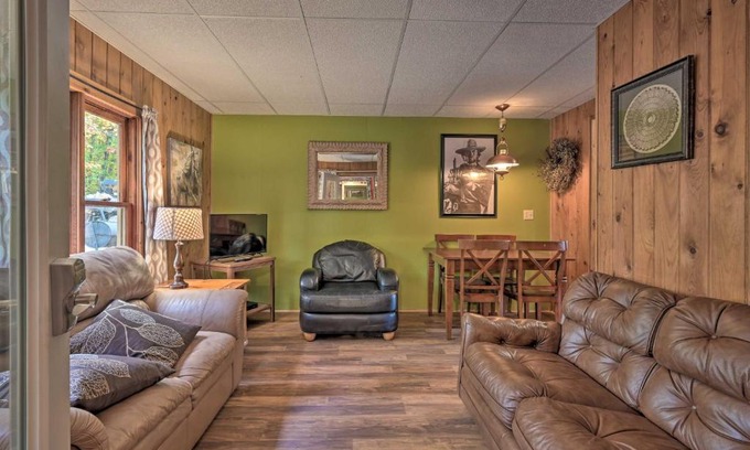 Huntingdon Casa | Rustic Clint Eastwood Ranch Apt by Raystown Lake