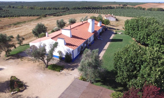 Sousel Cabaña | Casa rústica, capacidad para 12 personas, piscina biológica y paisajes