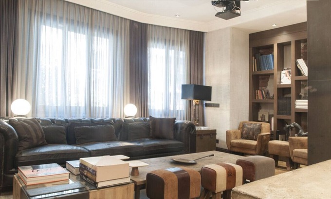 Macka Apartamento | Charming Flat 450 m to City's Mall in Tesvikiye