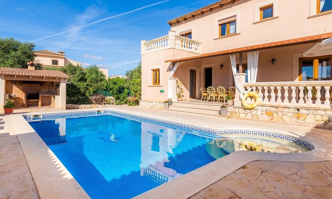 Portocolom Casa | Casa de vacaciones rústica "Los Tres Soles" con piscina, terrazas y Wi-Fi
