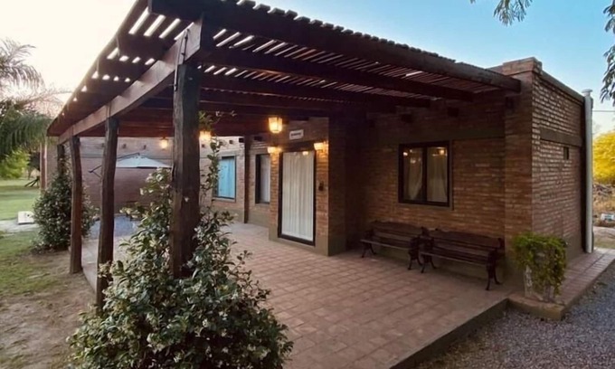Santiago del Estero Casa | Casa Rústica con Piscina en Santiago del Estero - Sin Comisión