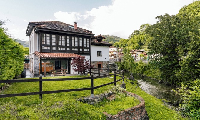 Soto de Cangas Casa | Casa Rural El Reinazu