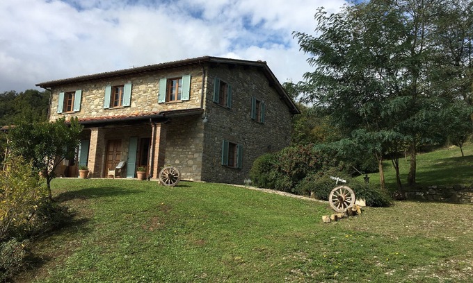 Talla Villa | Lujo rústico y vistas impresionantes cerca de Capolona - 3br plazas 6