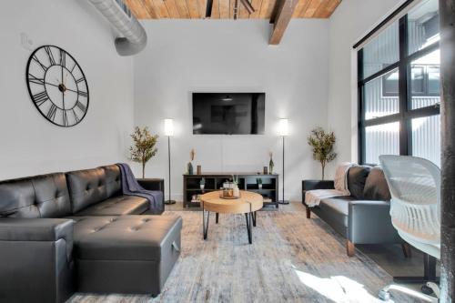 Judson Apartamento | Rustic Meets Modern 2BR 2BA