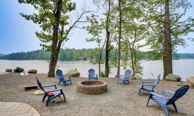 Averill Park Casa | Rustic, Modern, Great for Groups! Crooked Lake Gem