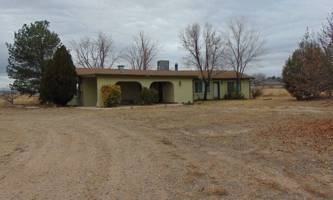 Chino Valley Casa | Rustic Ranch Style House 3 bed 2 bath on 2 Acres in Chino Valley