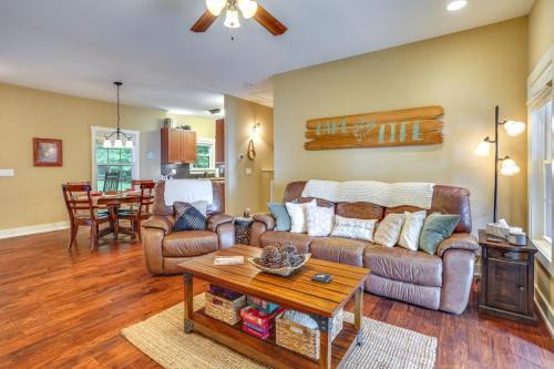 Cadiz Casa | Rustic Retreat in Cadiz On Lake Barkley