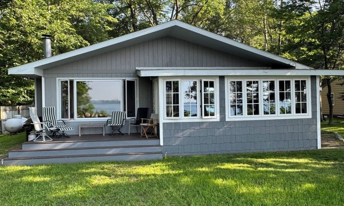 Hackensack Cabina | Rustic Retreat on Birch Lake