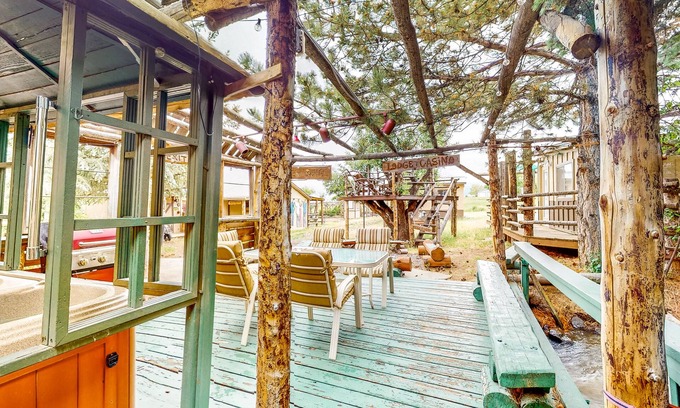 Cedaredge Cabina | Rustic studio with stellar shared amenities